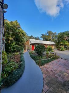 a walkway in front of a building at Beerwah Motor Lodge in Beerwah