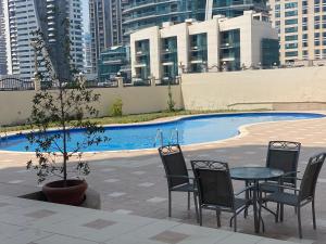Fotografie z fotogalerie ubytování Luxury studio in Dubai Marina -Home away from home! v Dubaji