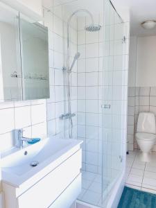 Koupelna v ubytování aday - City Central Mansion - 1 Bedroom with big terrace + 16 fotografií