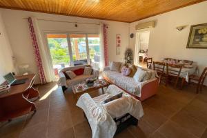 Posedenie v ubytovaní Villa Vicky Corfu + 37 fotografií