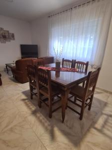 Telewizja i/lub zestaw kina domowego w obiekcie A Casa de Carmen