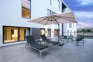 Svalir eða verönd á Nordic Hotel Lagos