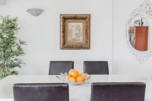 Fotografia z galérie ubytovania Phenomenal 2 Bedroom apartment in Bel Air close to the Tennis Court v destinácii Estepona