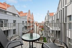 Balkón alebo terasa v ubytovaní GRANO APARTMENTS Gdańsk Old Town SPA & Wellness - GRANO APARTMENTS Gdańsk Residence SPA & Wellness