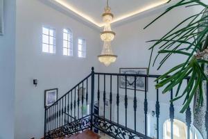 Fotografia z galérie ubytovania 49-Exclusive Villa With Private Pool & Breathtaking Views in Mijas! v destinácii Mijas
