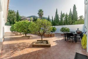 Vonkajšia záhrada v ubytovaní 49-Exclusive Villa With Private Pool & Breathtaking Views in Mijas!