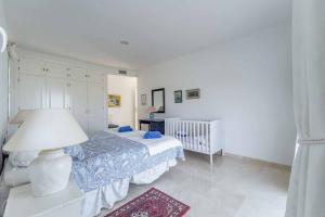 Posteľ alebo postele v izbe v ubytovaní 49-Exclusive Villa With Private Pool & Breathtaking Views in Mijas!