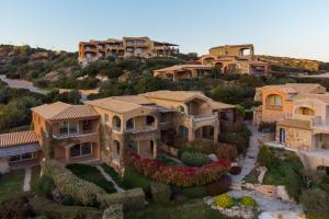 een luchtfoto van een huis op een heuvel bij Sherden suites - Your House in Sardinia in Golfo Aranci