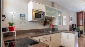 Kuchyň nebo kuchyňský kout v ubytování Apartamento en Playa del Ingles CC Yumbo