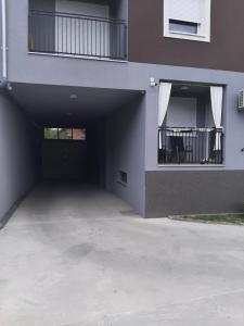 Bangunan di mana terletaknya apartmen