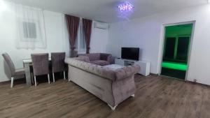 Fotografie z fotogalerie ubytování Beverly Hills SPA Pool House v destinaci Donji Podgradci