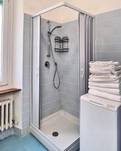 Ένα μπάνιο στο Conero Apartments