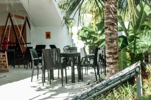 Restoran atau tempat lain untuk makan di Island Zephyr