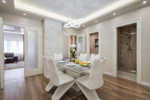 Fotografia z galérie ubytovania BpR Ethereal Panoramic Suite with A/C & balcony v Budapešti