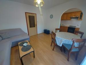 Kuchyň nebo kuchyňský kout v ubytování Apartments Elizabeta