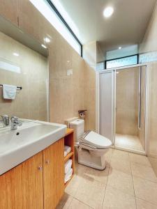 Ένα μπάνιο στο Blue Sky Station Anping Homestay