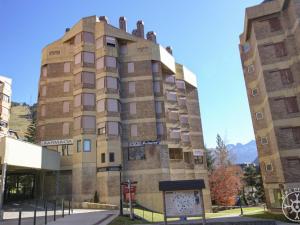 The building in which Az apartmant is located