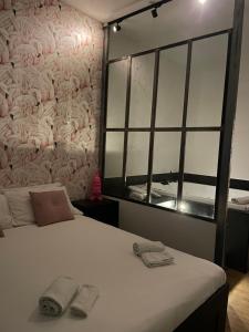 Gallery image of Royalroom2.0-relaxing spa & luxury apartments in Lido di Ostia