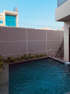 Hồ bơi trong/gần Platinum Setrasari Guest House 5BR Private Pool Bandung