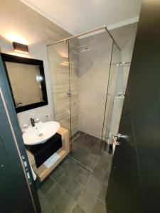 Ένα μπάνιο στο Motel Bihać +22 φωτογραφίες