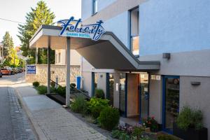 Budova, v ktorej sa hotel nachádza