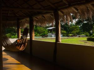 Κήπος έξω από το Hotel Cinaruco Caney