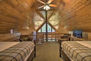 Alluring Nisswa Cabin on Gull Lake with Fireplace!