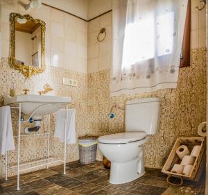 Kúpeľňa v ubytovaní Casa Rural La CasAna