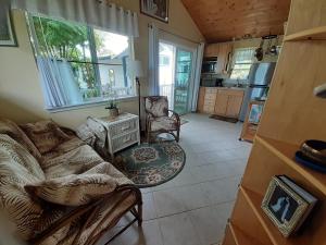Gallery image of Paradise Cottage at Anthurium Hale in Hilo
