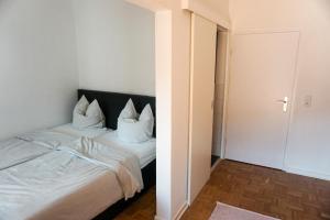 Postel nebo postele na pokoji v ubytování Leutesdorfer Hof