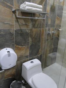 Koupelna v ubytování Hotel Esmeralda Plaza