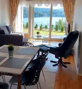 Gallery image of Bjørnestrand Fjordside View in Bergen