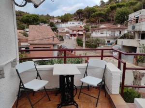 A balcony or terrace at a18' de Barcelona y 10' de circuito de Cataluña