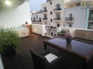 Balkón nebo terasa v ubytování Riviera Penthouse