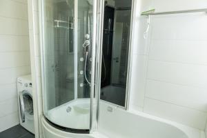 Koupelna v ubytování Schöne Ferienwohnung in Oberkotzau am Fichtelgebirge