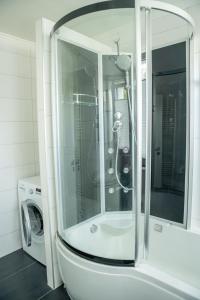 Koupelna v ubytování Schöne Ferienwohnung in Oberkotzau am Fichtelgebirge