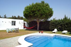 The swimming pool at or close to SOLECITO