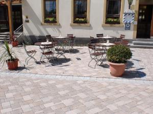 Foto dalla galleria di Hotel & Gästehaus Krone a Geiselwind
