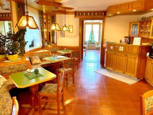 Fotografia z galérie ubytovania Pension Thermenland v destinácii Loipersdorf bei Fürstenfeld + 37 fotografií