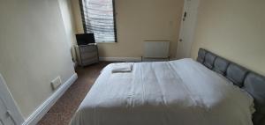 24hr SELF CHECK IN APARTMENT CENTRAL DONCASTER