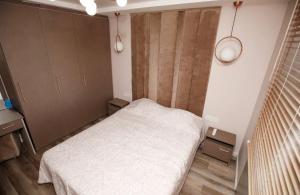 Gallery image of 2 bedroom apartment on Shulginih in Kropyvnytskyi +3 photos