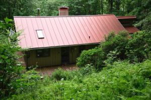 Photo de la galerie de l'établissement Fox Trot Cabin, à Meadows of Dan 29 autres photos