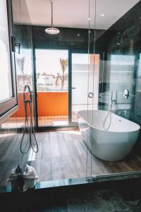 Kúpeľňa v ubytovaní Villa privada de lujo con piscina Villa Wabi Sabi