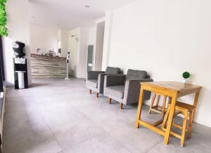 Cucina o angolo cottura di NYENYAK MRT Lebak Bulus Simatupang