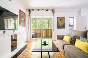 DOBO HOMES MOTA DEL CUERVO, Madrid – Updated 2021 Prices