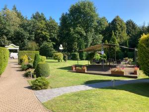 Zahrada ubytování Waldhusen Apartments - Adults Only