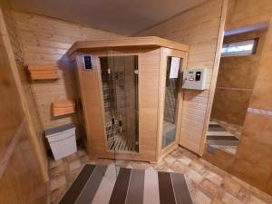 Kúpeľňa v ubytovaní Öreghegy Vendégház