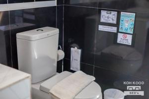 Koupelna v ubytování Koh Kood BED's