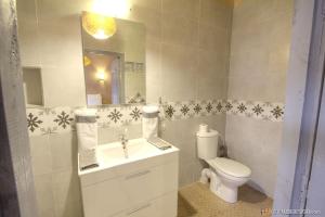 Guest House Bagdad Café的一间浴室