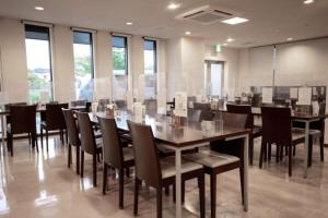 Restaurace v ubytování AZ Inn Handa Inter